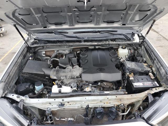 JTEMU5JR9N5972542 - 2022 TOYOTA 4RUNNER SR5/SR5 PREMIUM SILVER photo 12