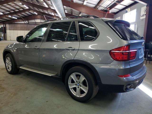 5UXZW0C56CL672868 - 2012 BMW X5 XDRIVE35D GRAY photo 2