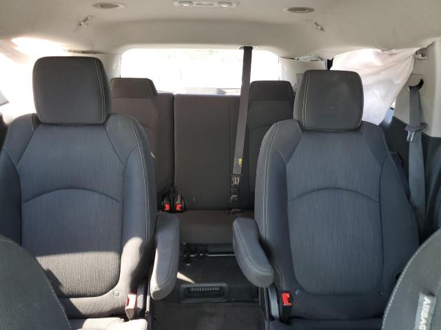 1GNKRGKD6HJ164969 - 2017 CHEVROLET TRAVERSE LT WHITE photo 10