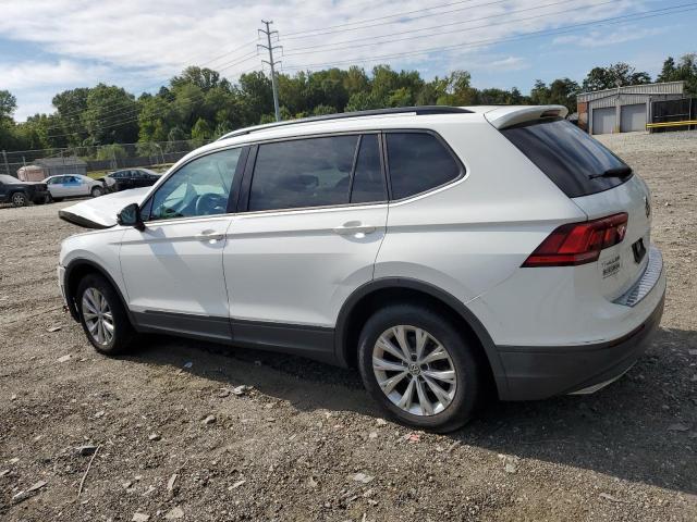 3VV0B7AX1KM051250 - 2019 VOLKSWAGEN TIGUAN S WHITE photo 2