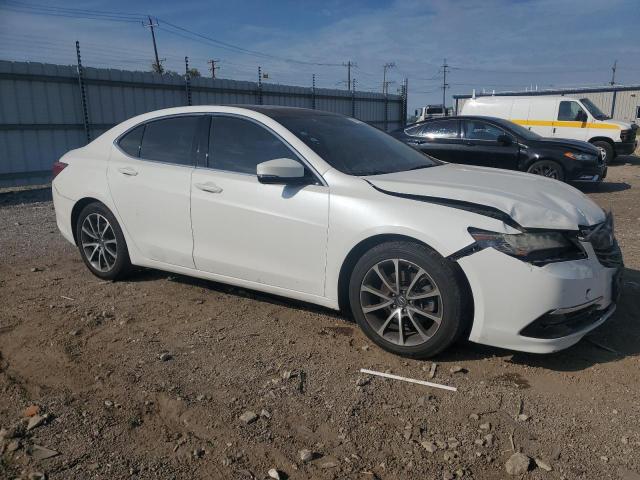 19UUB2F52GA012781 - 2016 ACURA TLX TECH WHITE photo 4