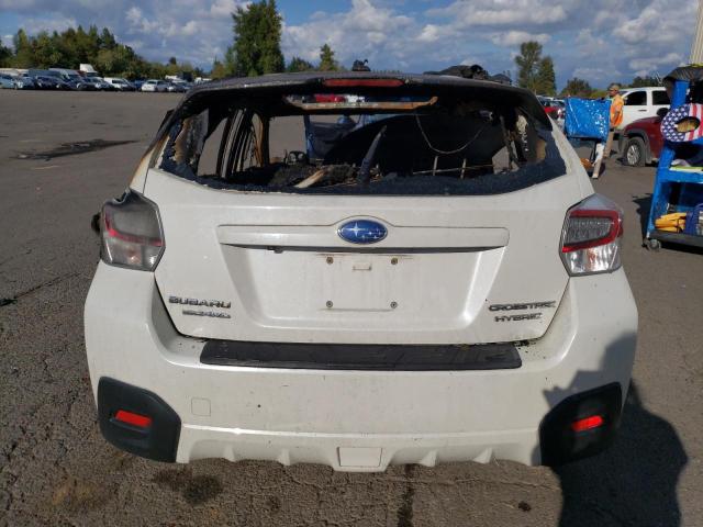 JF2GPBLC4GH201179 - 2016 SUBARU CROSSTREK 2.0I HYBRID TOURING WHITE photo 6