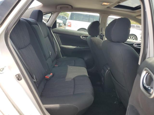 3N1AB7AP0KY415138 - 2019 NISSAN SENTRA S 银色 照片 10