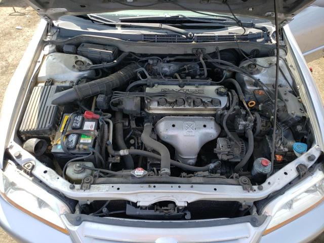 JHMCG56602C024784 - 2002 HONDA ACCORD EX SILVER photo 11