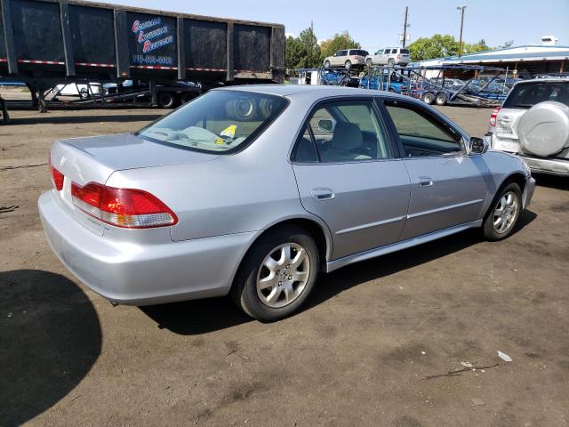 JHMCG56602C024784 - 2002 HONDA ACCORD EX SILVER photo 3