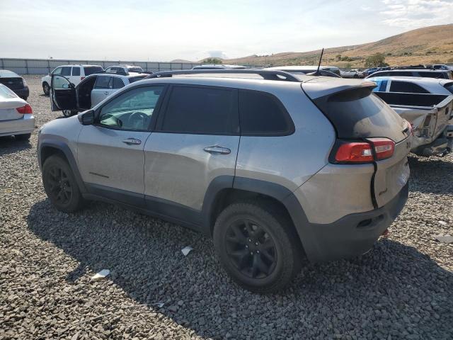 1C4PJMBS0HW612175 - 2017 JEEP CHEROKEE TRAILHAWK SILVER photo 2