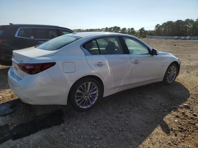 JN1EV7AR7KM556558 - 2019 INFINITI Q50 LUXE WHITE photo 3