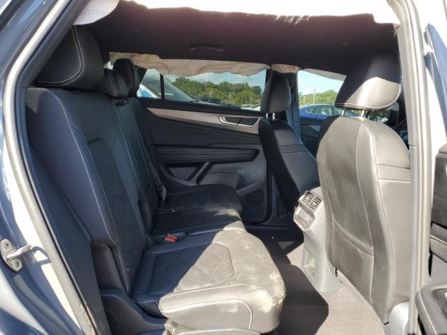 1V2WE2CA2RC220746 - 2024 VOLKSWAGEN ATLAS CROS SE Gris photo 11