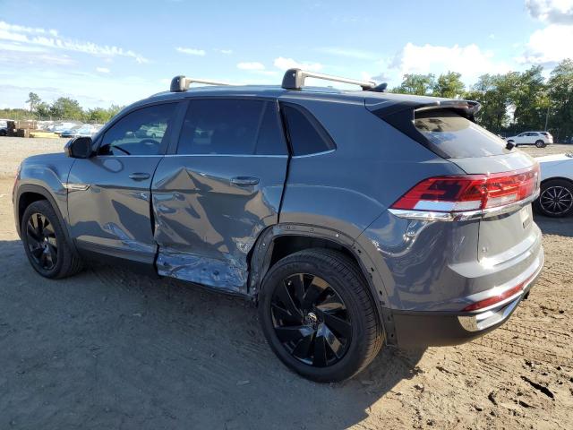 1V2WE2CA2RC220746 - 2024 VOLKSWAGEN ATLAS CROS SE Gris photo 2