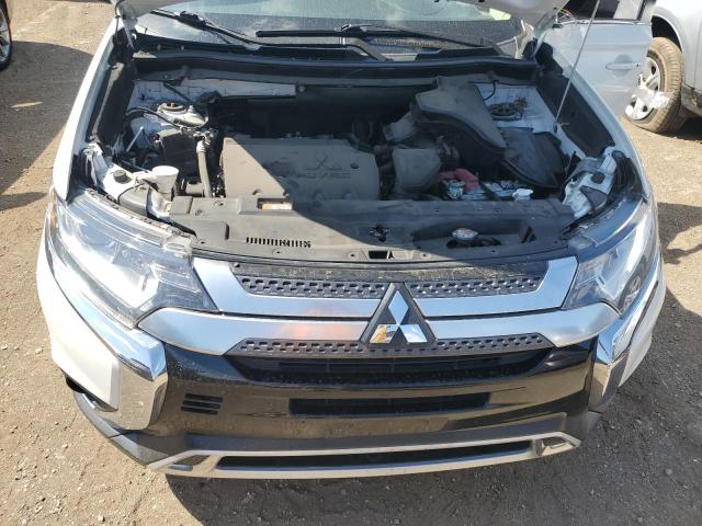 JA4AD3A30KZ010748 - 2019 MITSUBISHI OUTLANDER SE WHITE photo 11