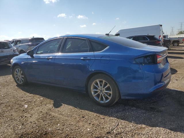 3FA6P0H79HR178305 - 2017 FORD FUSION SE BLUE photo 2