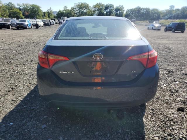 5YFBURHEXJP756203 - 2018 TOYOTA COROLLA L ლურჯი ფოტო 6