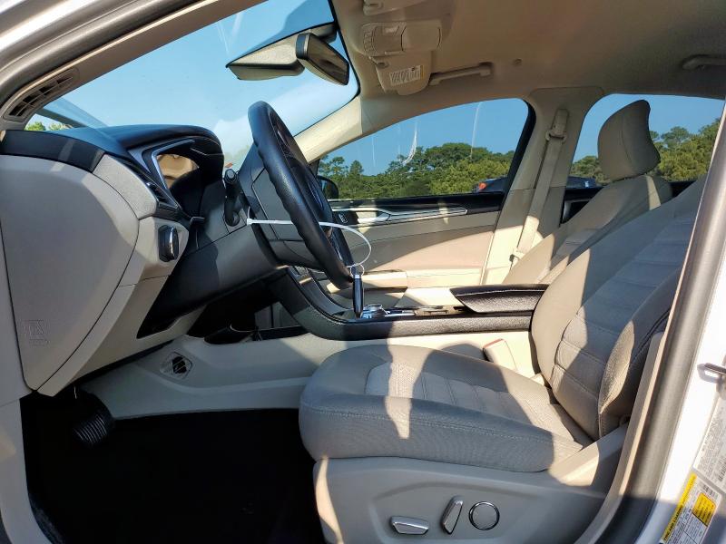 3FA6P0LU9KR158527 - 2019 FORD FUSION SE Gümüş foto 7