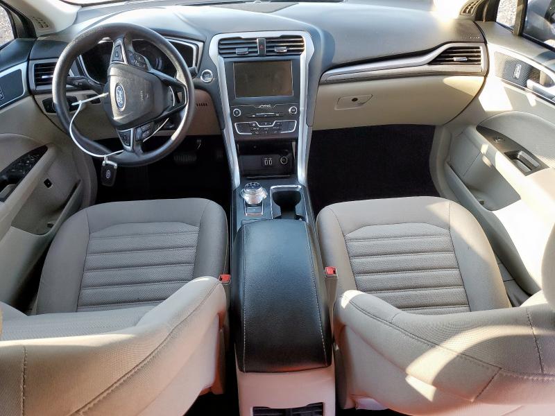 3FA6P0LU9KR158527 - 2019 FORD FUSION SE Gümüş foto 8