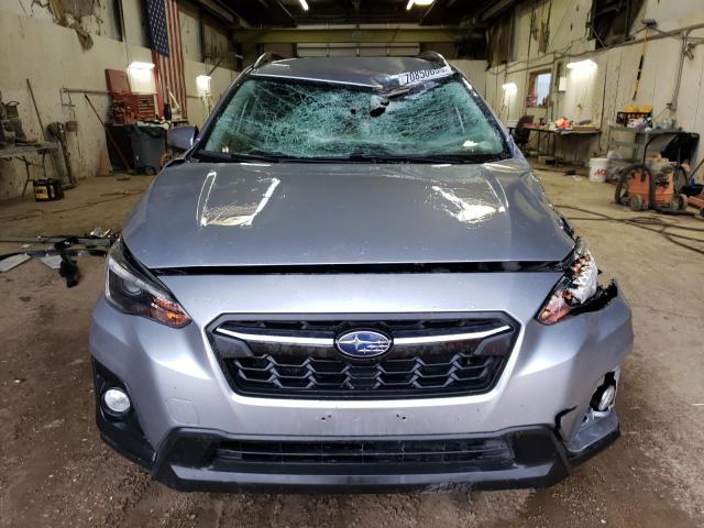 JF2GTAJC9JH307031 - 2018 SUBARU CROSSTREK LIMITED SILVER photo 5