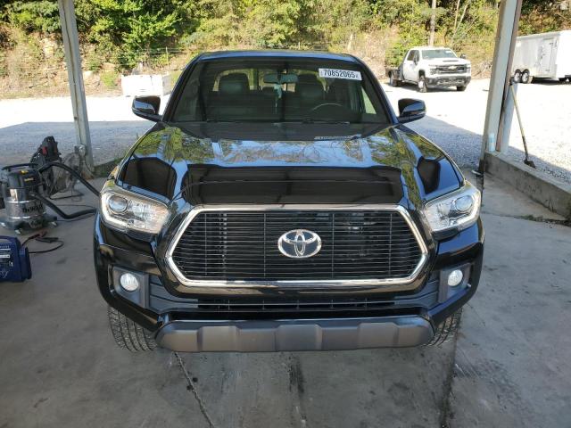 3TMCZ5AN5HM051674 - 2017 TOYOTA TACOMA DOUBLE CAB BLACK photo 5