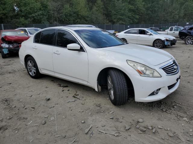 JN1CV6AR9BM355679 - 2011 INFINITI G37 WHITE photo 4