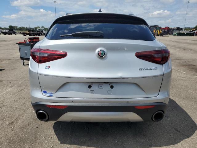 ZASFAKNN3J7C22667 - 2018 ALFA ROMEO STELVIO TI SPORT SILVER photo 6