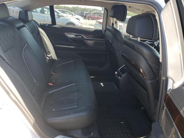 WBA7T4C00LGF97381 - 2020 BMW 740 XI WHITE photo 10