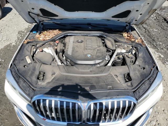 WBA7T4C00LGF97381 - 2020 BMW 740 XI WHITE photo 11