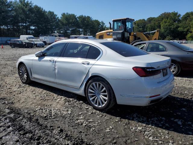 WBA7T4C00LGF97381 - 2020 BMW 740 XI WHITE photo 2