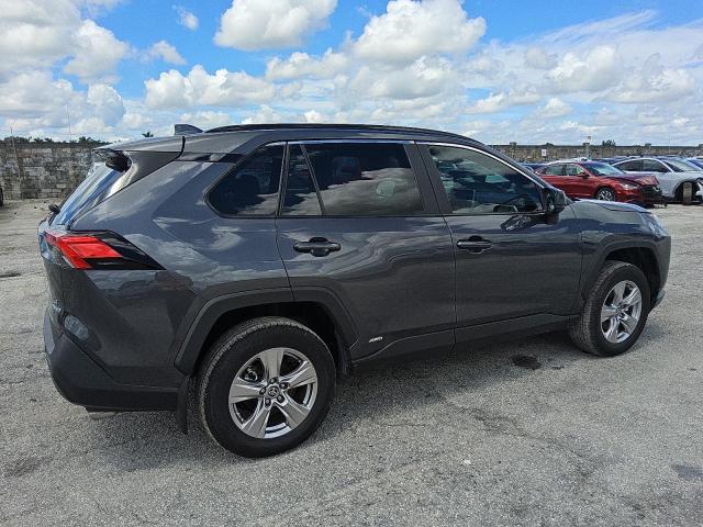 2T3LWRFV9RW224623 - 2024 TOYOTA RAV4 LE Gri fotoğraf 3