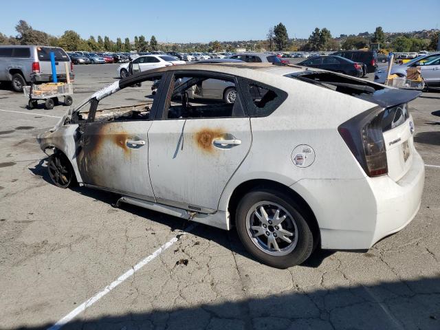 JTDKN3DU2B1363888 - 2011 TOYOTA PRIUS WHITE photo 2
