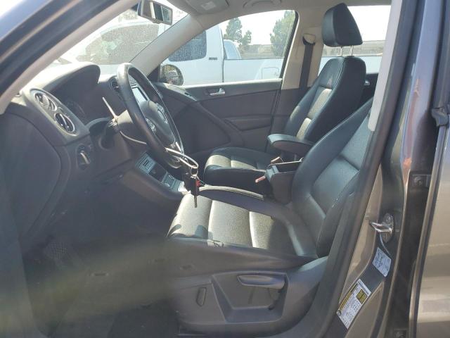 WVGAV7AX2HK030901 - 2017 VOLKSWAGEN TIGUAN S GRAY photo 7