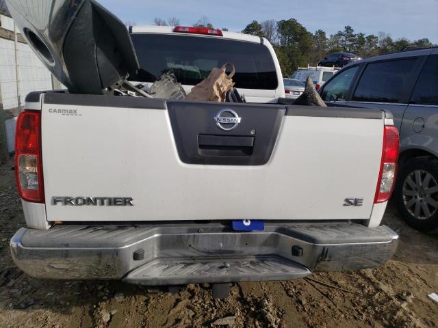 1N6AD0ER0AC403926 - 2010 NISSAN FRONTIER CREW CAB SE WHITE photo 6