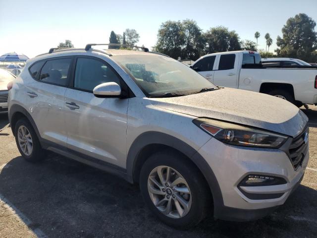 KM8J3CA46GU177150 - 2016 HYUNDAI TUCSON LIMITED SILVER photo 4