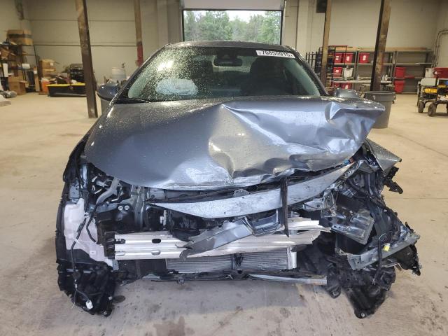 5YFBPMBE8NP355645 - 2022 TOYOTA COROLLA LE Сұр фото 5