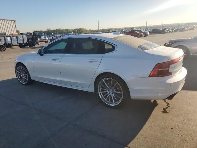 LVY102AK6KP081718 - 2019 VOLVO S90 T5 MOMENTUM WHITE photo 2