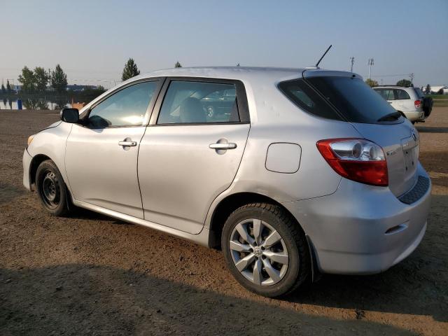 2T1KU4EE2AC406457 - 2010 TOYOTA COROLLA MA SILVER photo 2