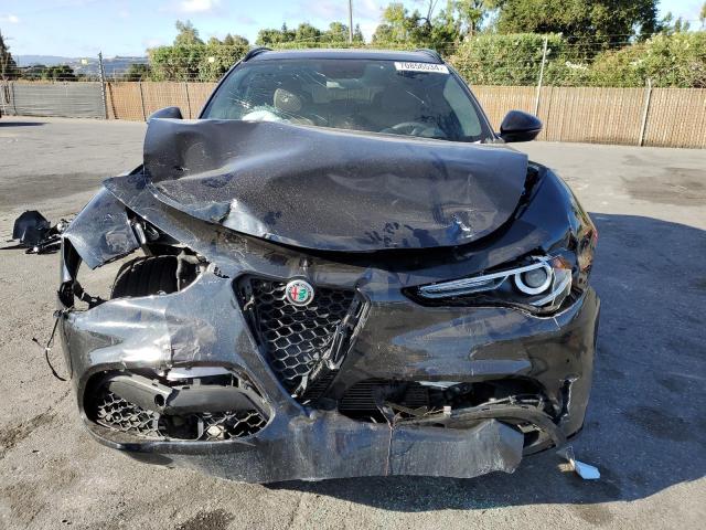 ZASFAKNNXJ7B99601 - 2018 ALFA ROMEO STELVIO TI SPORT BLACK photo 5