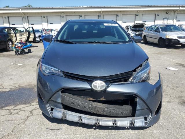 2T1BURHE2HC866298 - 2017 TOYOTA COROLLA L BLUE photo 5