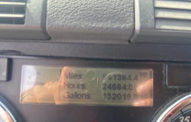 3AKJGLDR8HSGP4790 - 2017 FREIGHTLINER CASCADIA 1 红色 照片 12