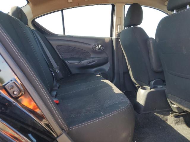 3N1CN7AP7JL862318 - 2018 NISSAN VERSA S 黑色 照片 10