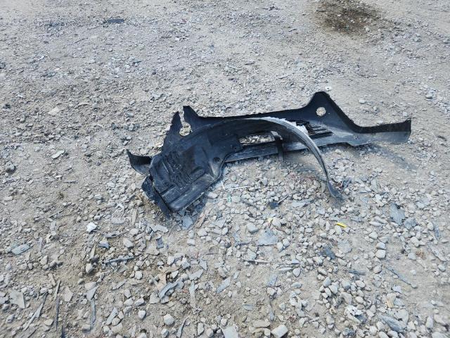 2T3ZFREVXFW157473 - 2015 TOYOTA RAV4 LE BLACK photo 13