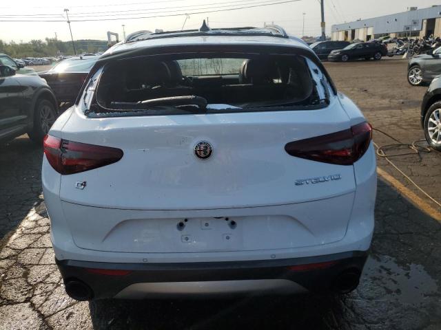 ZASPAKBN1N7D47875 - 2022 ALFA ROMEO STELVIO TI WHITE photo 6
