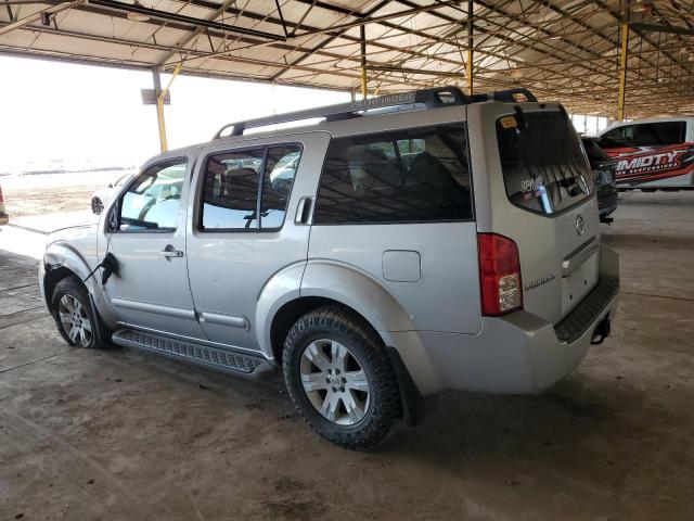 5N1AR18U35C712611 - 2005 NISSAN PATHFINDER LE Արծաթագույն լուսանկար 2