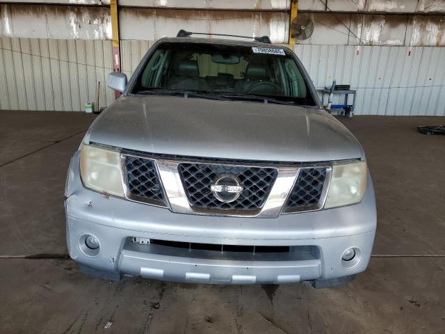 5N1AR18U35C712611 - 2005 NISSAN PATHFINDER LE Արծաթագույն լուսանկար 5