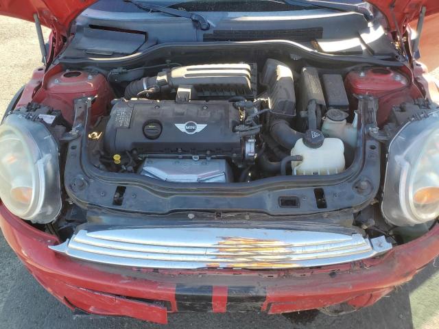 WMWSU3C51CT259859 - 2012 MINI COOPER RED photo 11