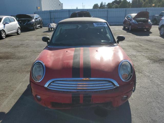 WMWSU3C51CT259859 - 2012 MINI COOPER RED photo 5