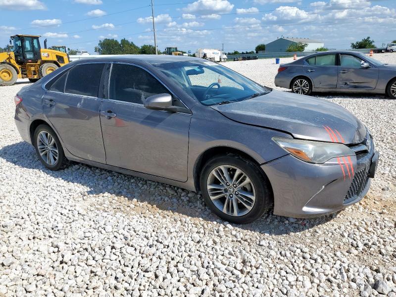 4T1BF1FK5HU449681 - 2017 TOYOTA CAMRY LE GRAY photo 4