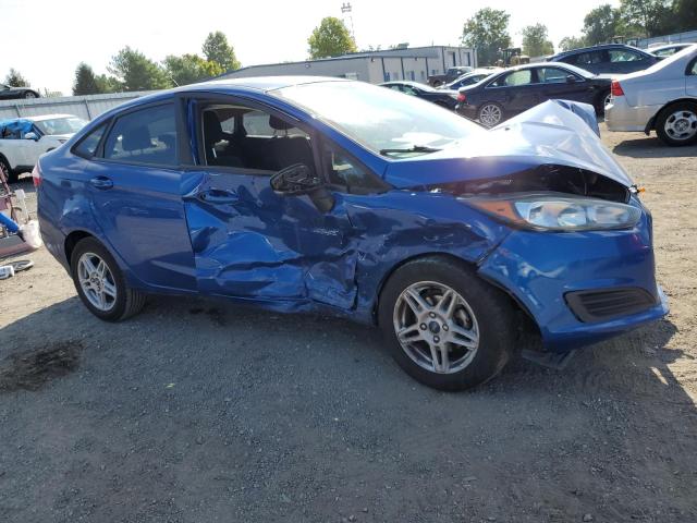 3FADP4BJ2JM131901 - 2018 FORD FIESTA SE BLUE photo 4