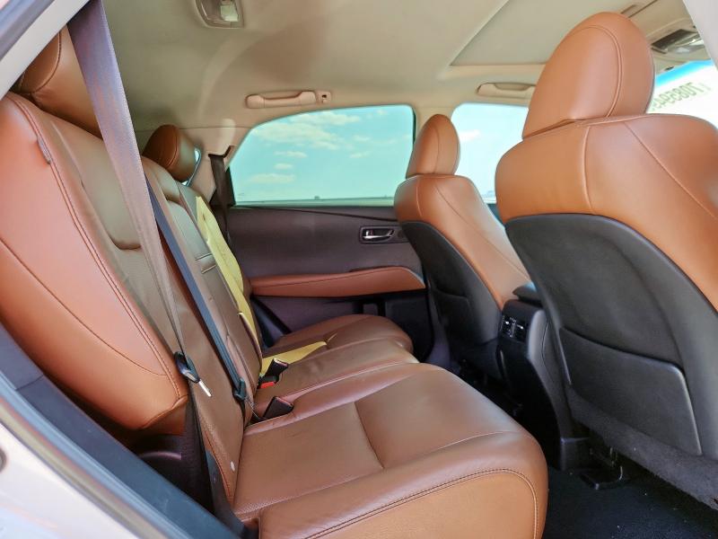 2T2BK1BA0FC317060 - 2015 LEXUS RX 350 BASE WHITE photo 11