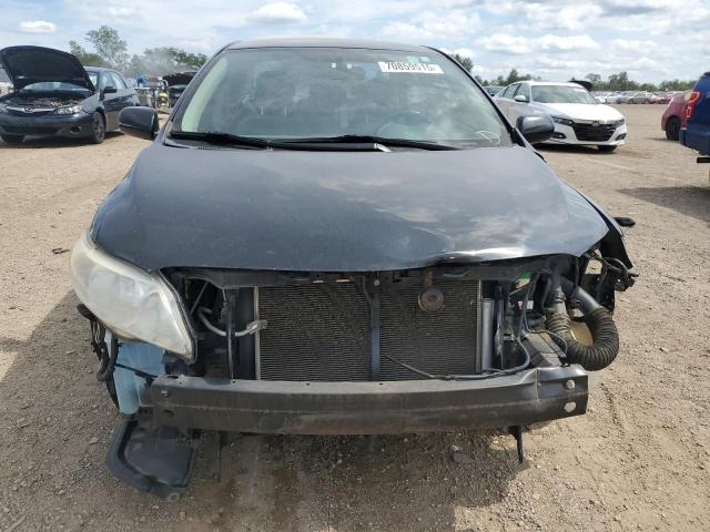JTDBU4EE3A9116394 - 2010 TOYOTA COROLLA BASE Schwarz Foto 5
