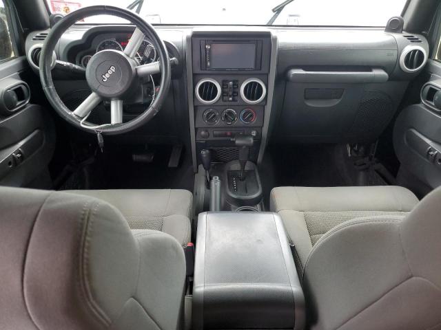 1J8GA59119L775044 - 2009 JEEP WRANGLER U SAHARA 黑色 照片 8