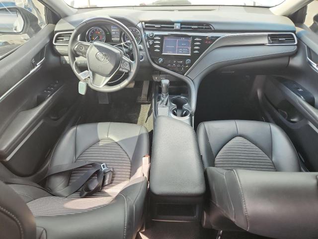 JTNB11HK8J3034457 - 2018 TOYOTA CAMRY L SILVER photo 8