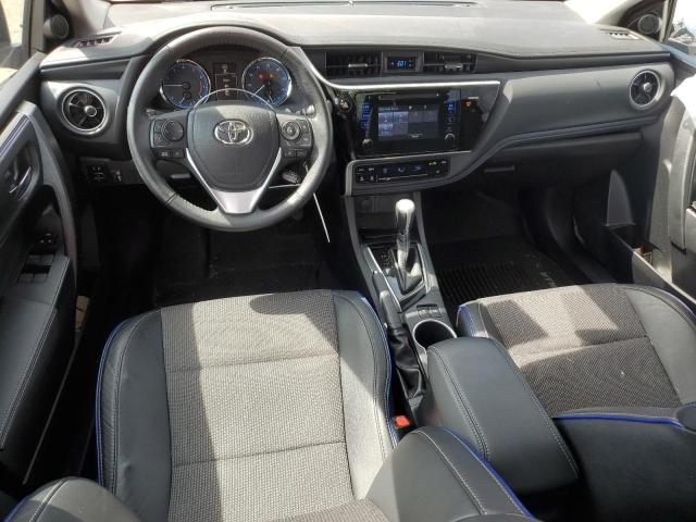 2T1BURHE9HC774461 - 2017 TOYOTA COROLLA L RED photo 8